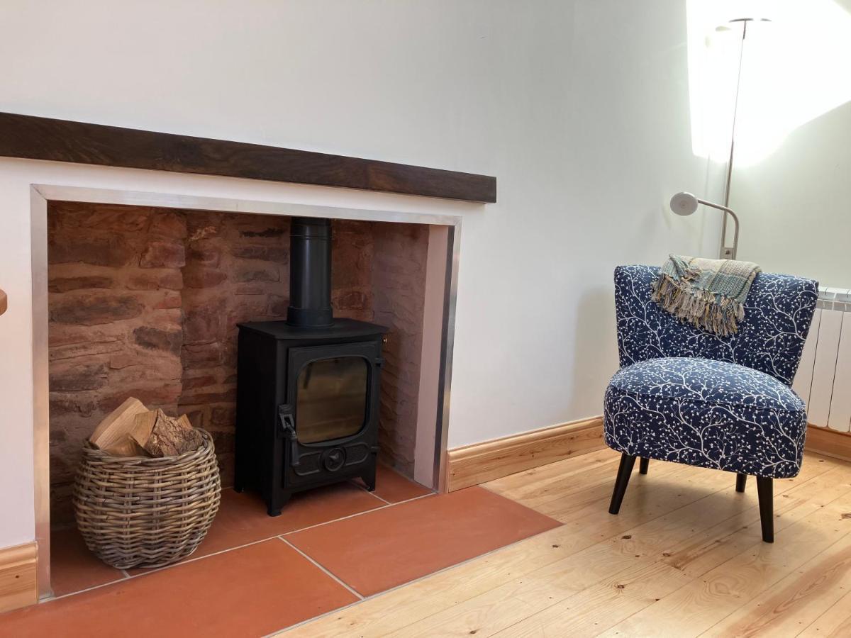 Barn In Somerset Romantic Hideaway Nettlecombe  外观 照片