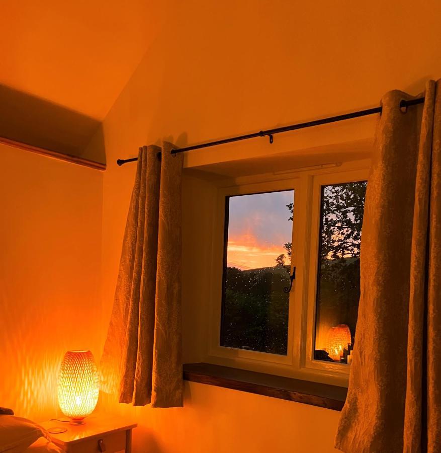 Barn In Somerset Romantic Hideaway Nettlecombe  外观 照片