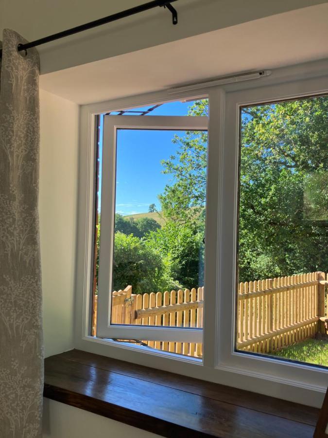 Barn In Somerset Romantic Hideaway Nettlecombe  外观 照片