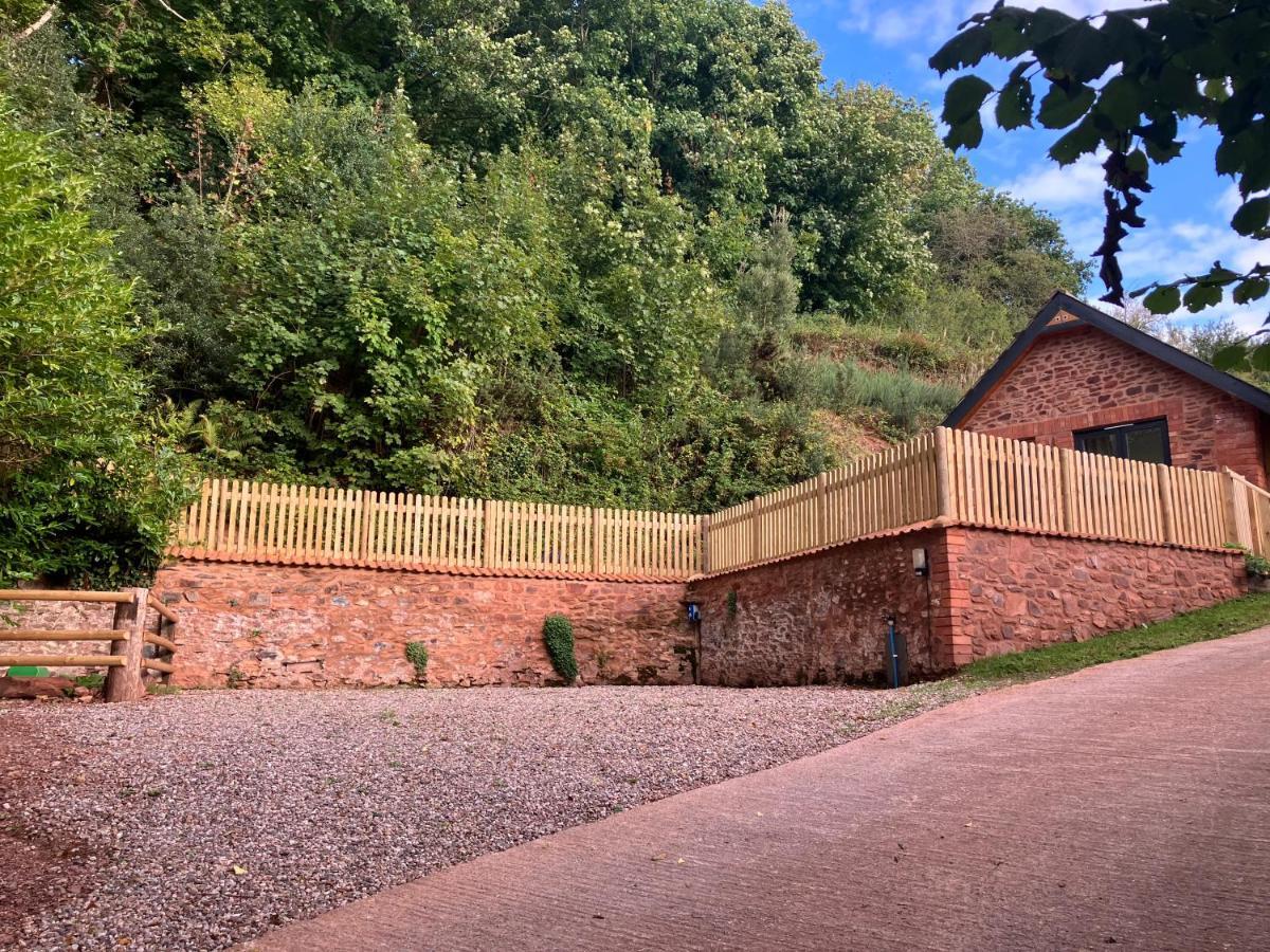 Barn In Somerset Romantic Hideaway Nettlecombe  外观 照片