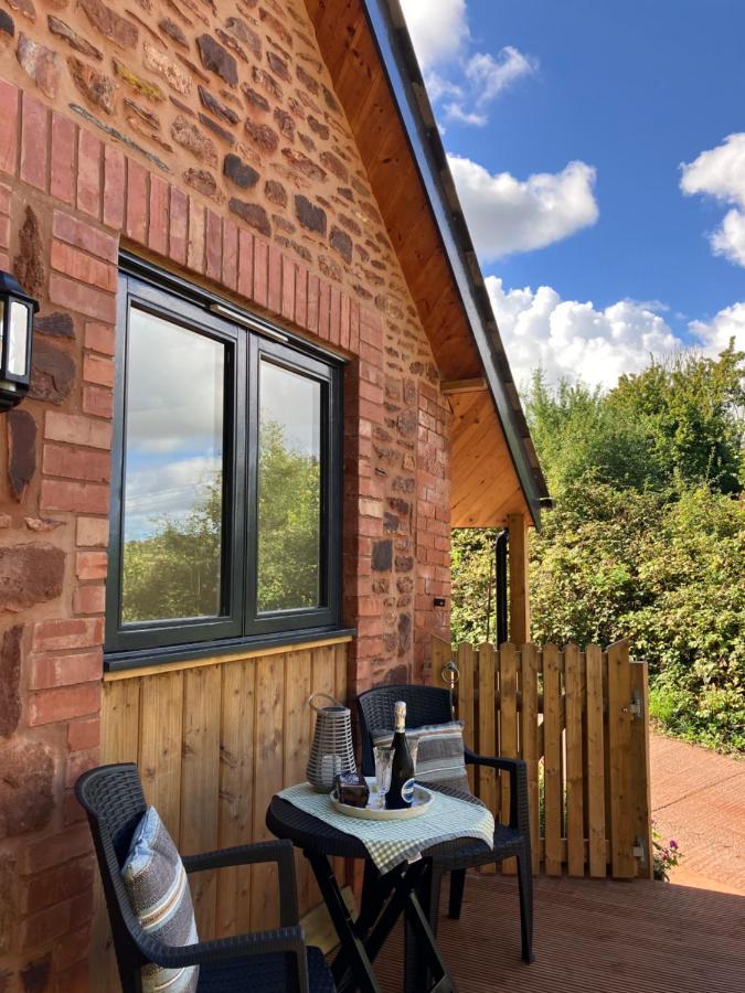 Barn In Somerset Romantic Hideaway Nettlecombe  外观 照片
